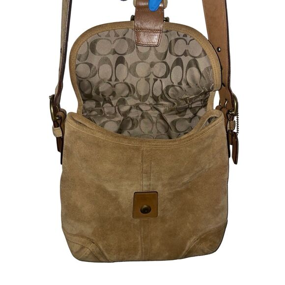 Vintage Coach Soho Signature Suede Crossbody Bag - Picture 4 of 12